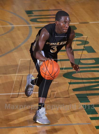 Thumbnail 1 in Holy Trinity vs. St. Anthony's (CHSAA Semifinal) photogallery.