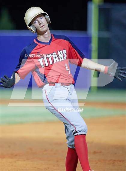 Thumbnail 2 in Tampa Bay Tech @ Sumner photogallery.