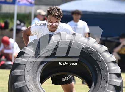 Thumbnail 2 in South County Tournament (Linemen Competition) photogallery.