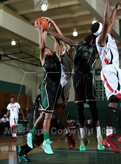 Thumbnail 3 in Narbonne vs. View Park (Paul Pierce Classic)  photogallery.