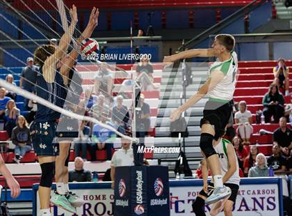 Thumbnail 3 in Littleton Public Schools vs. Niwot (CHSAA 5A Round 1) photogallery.