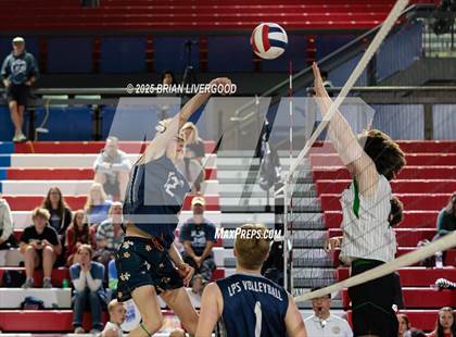 Thumbnail 2 in Littleton Public Schools vs. Niwot (CHSAA 5A Round 1) photogallery.