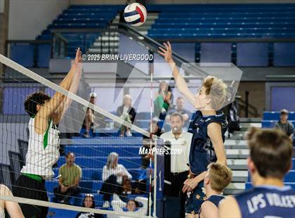 Thumbnail 2 in Littleton Public Schools vs. Niwot (CHSAA 5A Round 1) photogallery.
