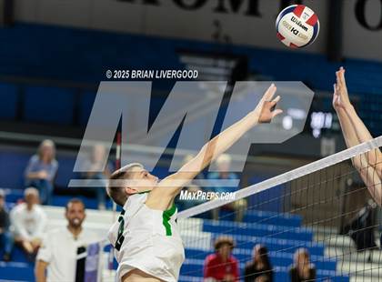 Thumbnail 3 in Littleton Public Schools vs. Niwot (CHSAA 5A Round 1) photogallery.