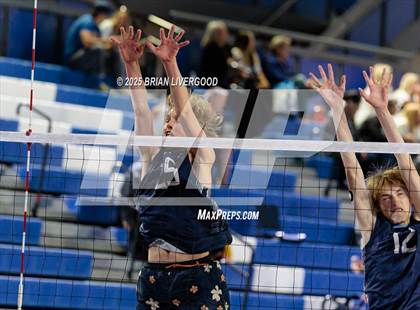 Thumbnail 1 in Littleton Public Schools vs. Niwot (CHSAA 5A Round 1) photogallery.