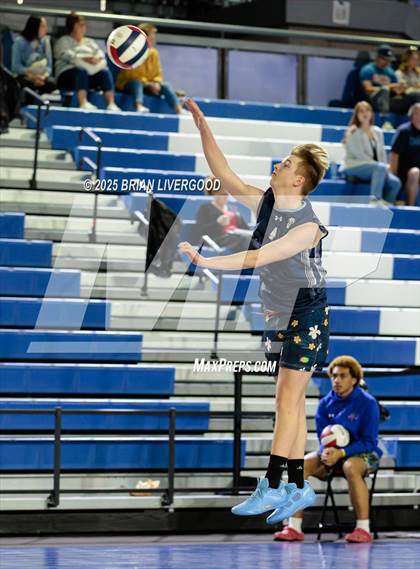 Thumbnail 1 in Littleton Public Schools vs. Niwot (CHSAA 5A Round 1) photogallery.