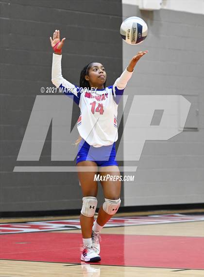 Thumbnail 1 in Ellison vs. Midway (6A Bi-District) photogallery.