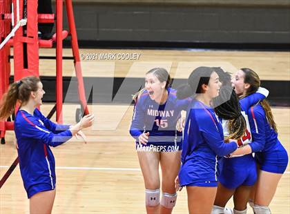 Thumbnail 1 in Ellison vs. Midway (6A Bi-District) photogallery.