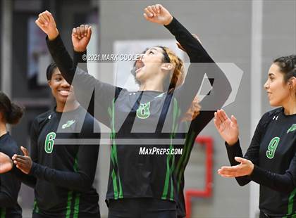 Thumbnail 1 in Ellison vs. Midway (6A Bi-District) photogallery.