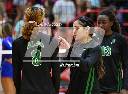 Thumbnail 2 in Ellison vs. Midway (6A Bi-District) photogallery.