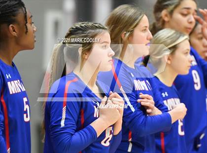 Thumbnail 3 in Ellison vs. Midway (6A Bi-District) photogallery.