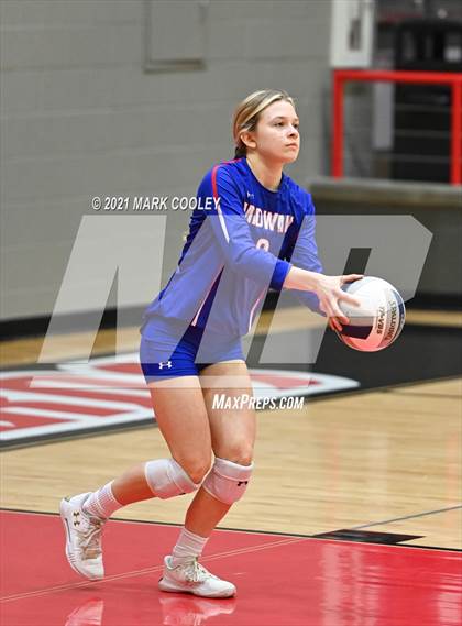 Thumbnail 2 in Ellison vs. Midway (6A Bi-District) photogallery.