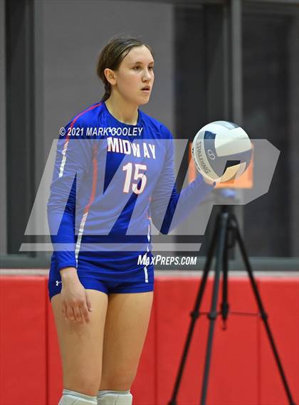 Thumbnail 2 in Ellison vs. Midway (6A Bi-District) photogallery.