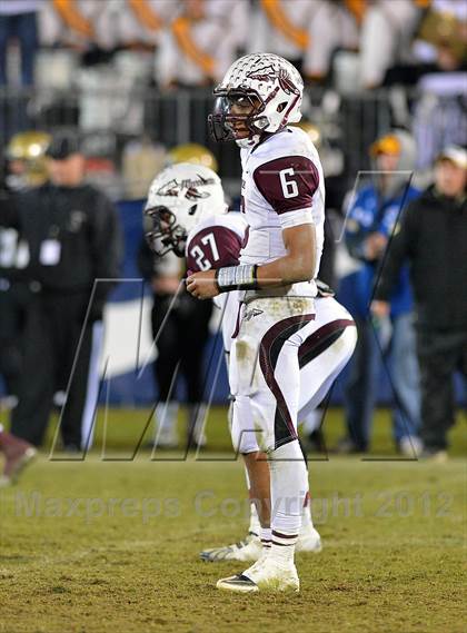 Thumbnail 1 in Windsor vs. Hand (CIAC Class L Final) photogallery.