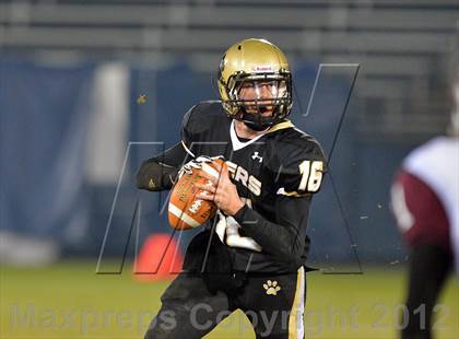 Thumbnail 2 in Windsor vs. Hand (CIAC Class L Final) photogallery.