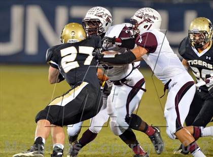 Thumbnail 2 in Windsor vs. Hand (CIAC Class L Final) photogallery.
