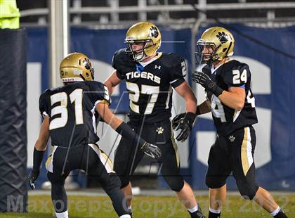 Thumbnail 1 in Windsor vs. Hand (CIAC Class L Final) photogallery.