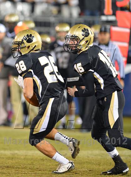 Thumbnail 3 in Windsor vs. Hand (CIAC Class L Final) photogallery.