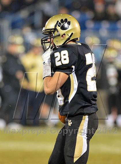 Thumbnail 3 in Windsor vs. Hand (CIAC Class L Final) photogallery.