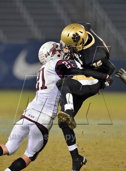 Thumbnail 3 in Windsor vs. Hand (CIAC Class L Final) photogallery.