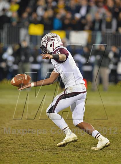 Thumbnail 2 in Windsor vs. Hand (CIAC Class L Final) photogallery.