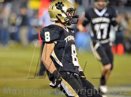 Thumbnail 1 in Windsor vs. Hand (CIAC Class L Final) photogallery.