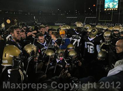 Thumbnail 2 in Windsor vs. Hand (CIAC Class L Final) photogallery.