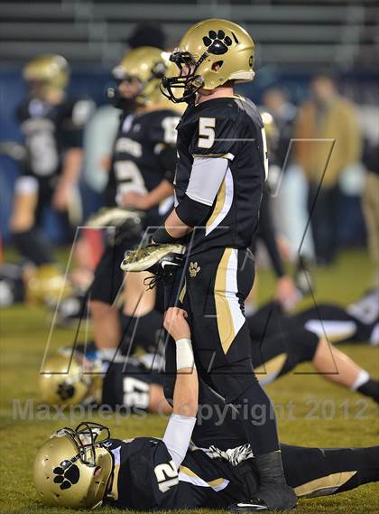 Thumbnail 1 in Windsor vs. Hand (CIAC Class L Final) photogallery.