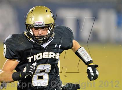 Thumbnail 2 in Windsor vs. Hand (CIAC Class L Final) photogallery.