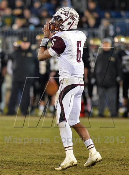 Thumbnail 3 in Windsor vs. Hand (CIAC Class L Final) photogallery.