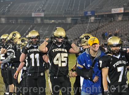 Thumbnail 1 in Windsor vs. Hand (CIAC Class L Final) photogallery.