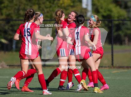 Thumbnail 1 in Wall Township vs Toms River North  photogallery.
