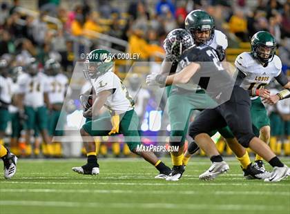 Thumbnail 1 in Vandegrift vs. Longview (UIL 6A D2 Regional) photogallery.
