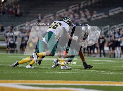 Thumbnail 2 in Vandegrift vs. Longview (UIL 6A D2 Regional) photogallery.