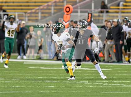 Thumbnail 3 in Vandegrift vs. Longview (UIL 6A D2 Regional) photogallery.