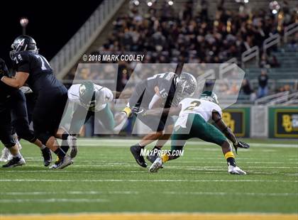 Thumbnail 1 in Vandegrift vs. Longview (UIL 6A D2 Regional) photogallery.