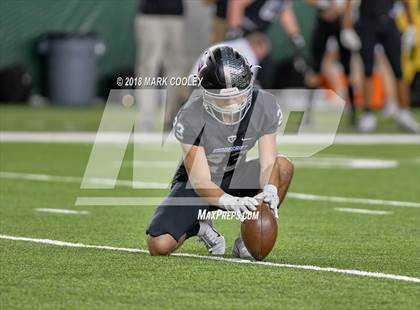 Thumbnail 2 in Vandegrift vs. Longview (UIL 6A D2 Regional) photogallery.