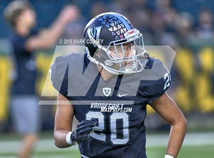 Thumbnail 3 in Vandegrift vs. Longview (UIL 6A D2 Regional) photogallery.