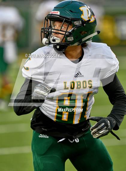 Thumbnail 2 in Vandegrift vs. Longview (UIL 6A D2 Regional) photogallery.