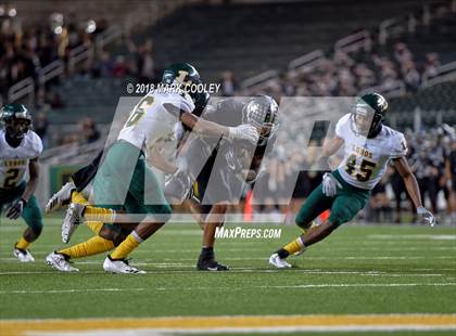 Thumbnail 3 in Vandegrift vs. Longview (UIL 6A D2 Regional) photogallery.