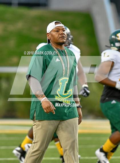 Thumbnail 3 in Vandegrift vs. Longview (UIL 6A D2 Regional) photogallery.
