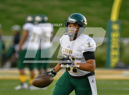 Thumbnail 2 in Vandegrift vs. Longview (UIL 6A D2 Regional) photogallery.