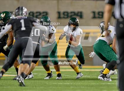 Thumbnail 2 in Vandegrift vs. Longview (UIL 6A D2 Regional) photogallery.