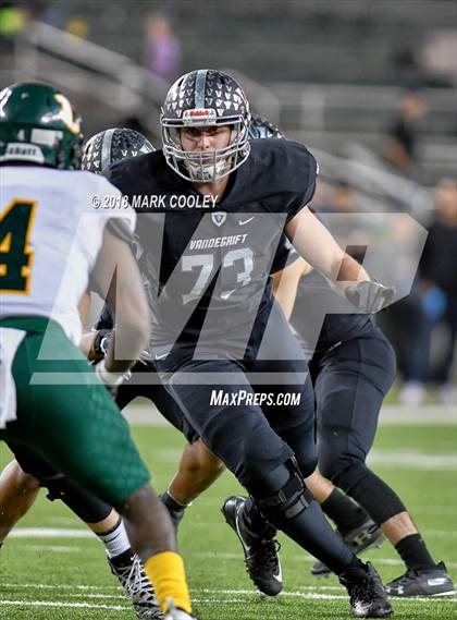 Thumbnail 2 in Vandegrift vs. Longview (UIL 6A D2 Regional) photogallery.