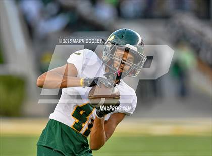 Thumbnail 2 in Vandegrift vs. Longview (UIL 6A D2 Regional) photogallery.