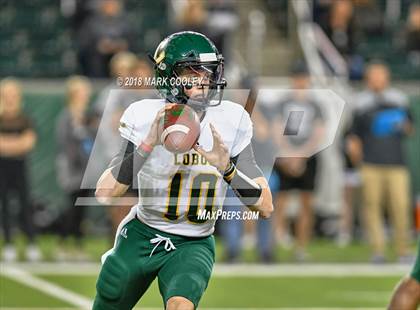 Thumbnail 1 in Vandegrift vs. Longview (UIL 6A D2 Regional) photogallery.
