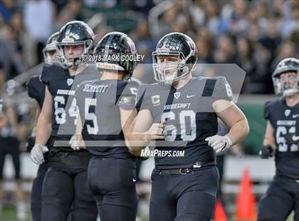 Thumbnail 3 in Vandegrift vs. Longview (UIL 6A D2 Regional) photogallery.
