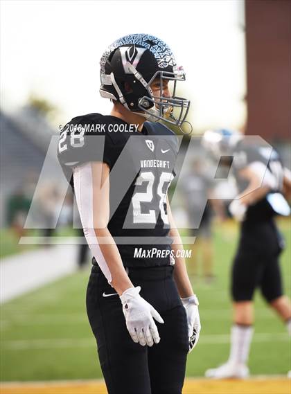 Thumbnail 1 in Vandegrift vs. Longview (UIL 6A D2 Regional) photogallery.