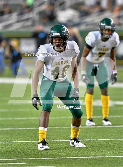 Thumbnail 1 in Vandegrift vs. Longview (UIL 6A D2 Regional) photogallery.