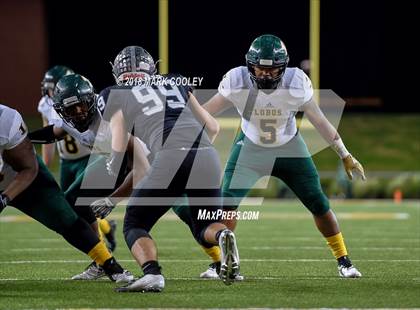 Thumbnail 2 in Vandegrift vs. Longview (UIL 6A D2 Regional) photogallery.